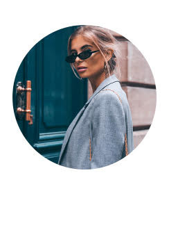 tile_influencer_xenia_adonts
